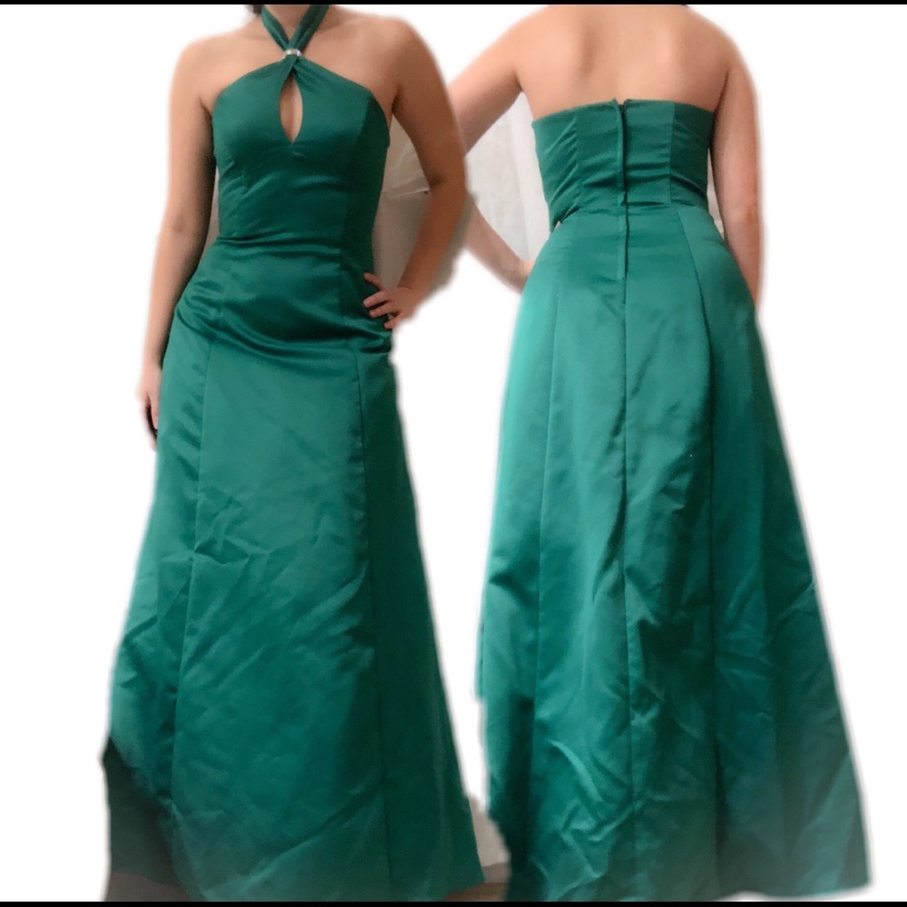 Emerald green Evening gown, halter top diamond A